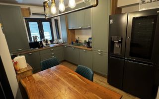 Apartament 4 camere mobilat/utilat lux - zona Centrul Civic - Poză 1