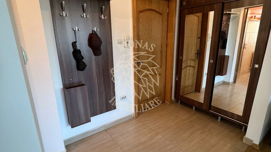 Apartament 2 camere 55 mp con.-etaj 1-Renovat complet- Decebal - Poză 5