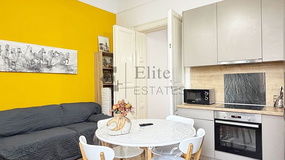 Apartament ultracentral cu 3 camere in Piata Unirii - Poză 3