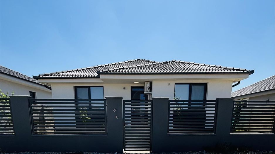 Casa de vanzare semifinisata zona Oncea - Poză 1