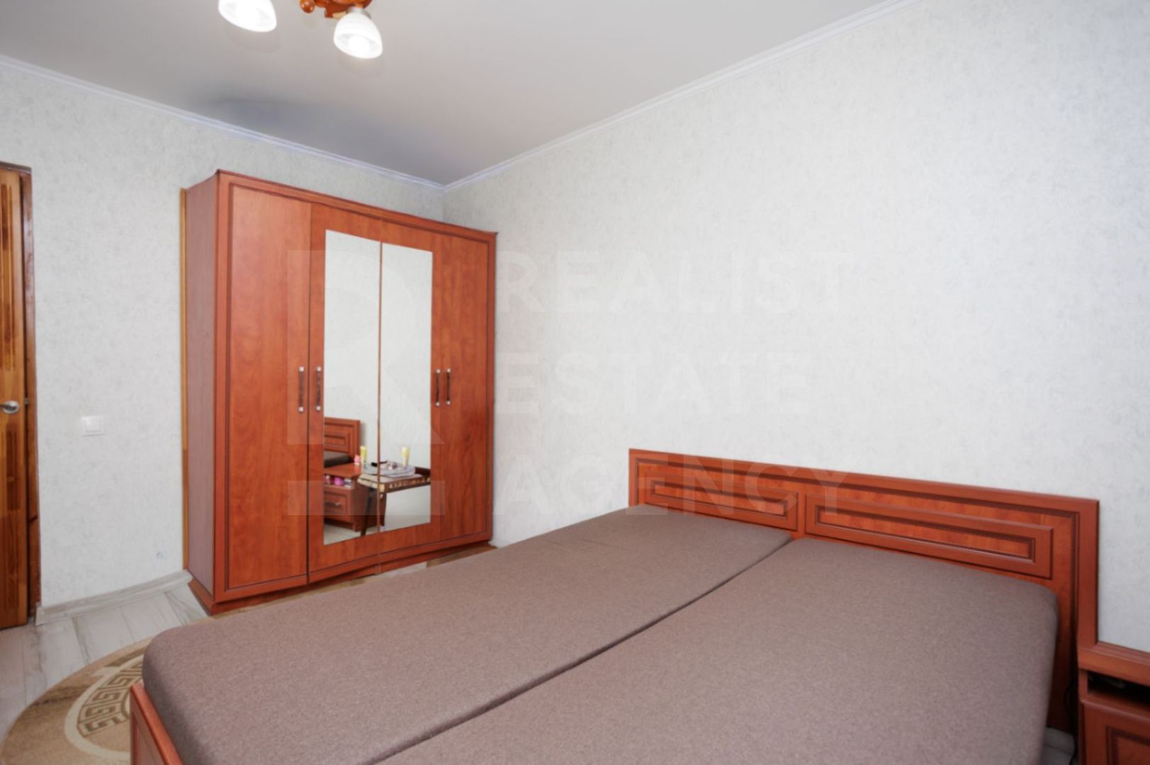 Vânzare, apartament, 2 camere, str. Petrarilor, Telecentru - Poză 2