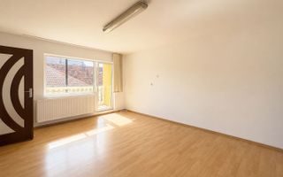 Casa de vanzare cu teren de 800 mp, cartier Gheorgheni - Poză 2