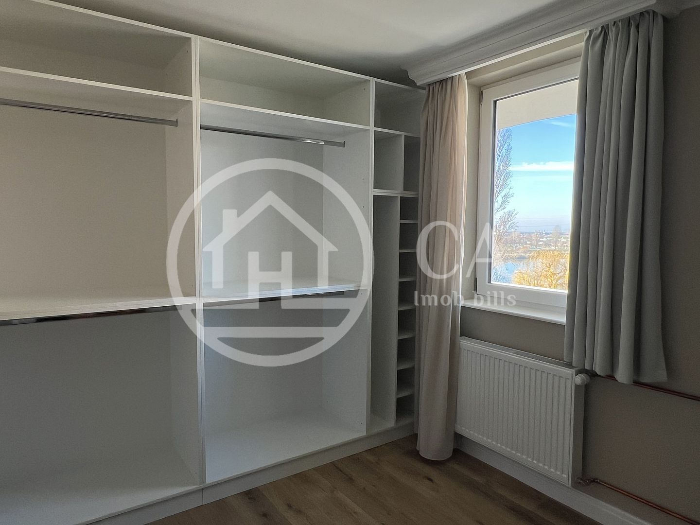 Apartament modern cu 2 camere de vanzare in zona Sovata, Dacia, Oradea - Poză 3
