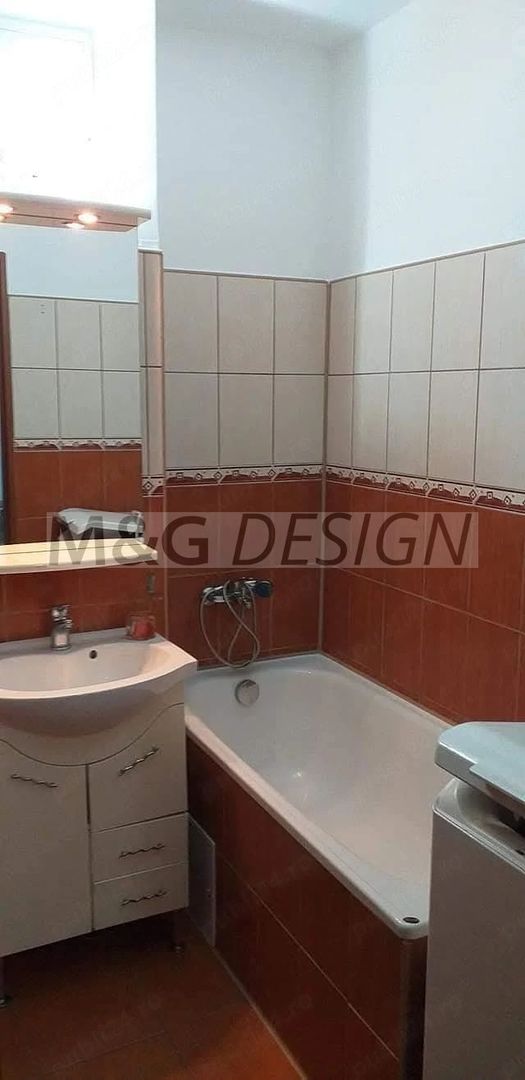 Apartament cu 2 camere  Dambovit cu centrala - Poză 8