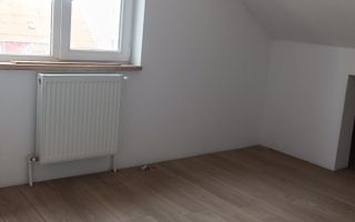 Apartament cu 4 camere | Balcon | Vasile Aaron - Poză 12