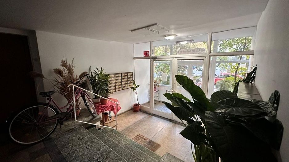 Garsoniera, Studio, Obor apropae de parc, potential spatiu comercial - Poză 2