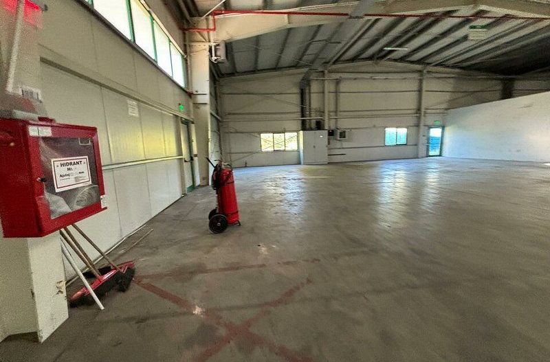 Hala industrial de 2000 mp cu autorizatie ISU Cat D - Poză 7