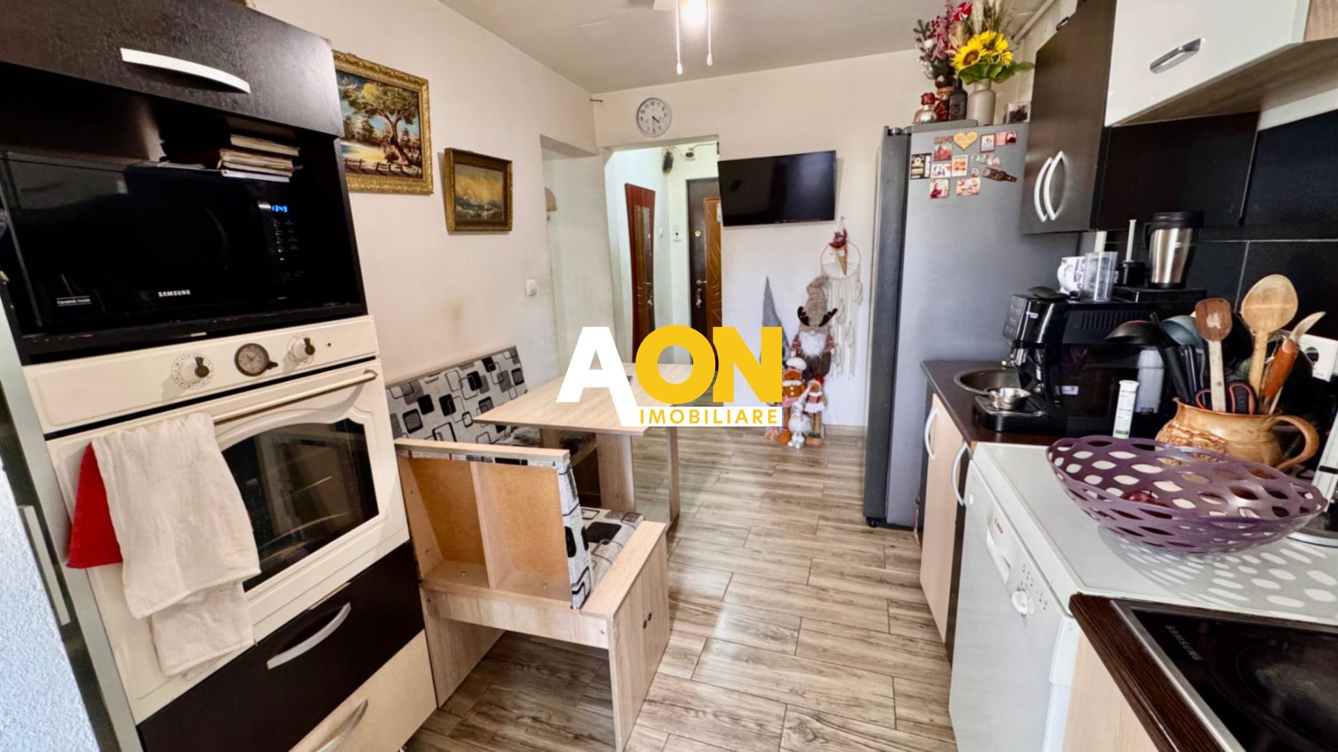 Apartament 3 camere decomandat de vânzare – zona Cetate - Poză 11