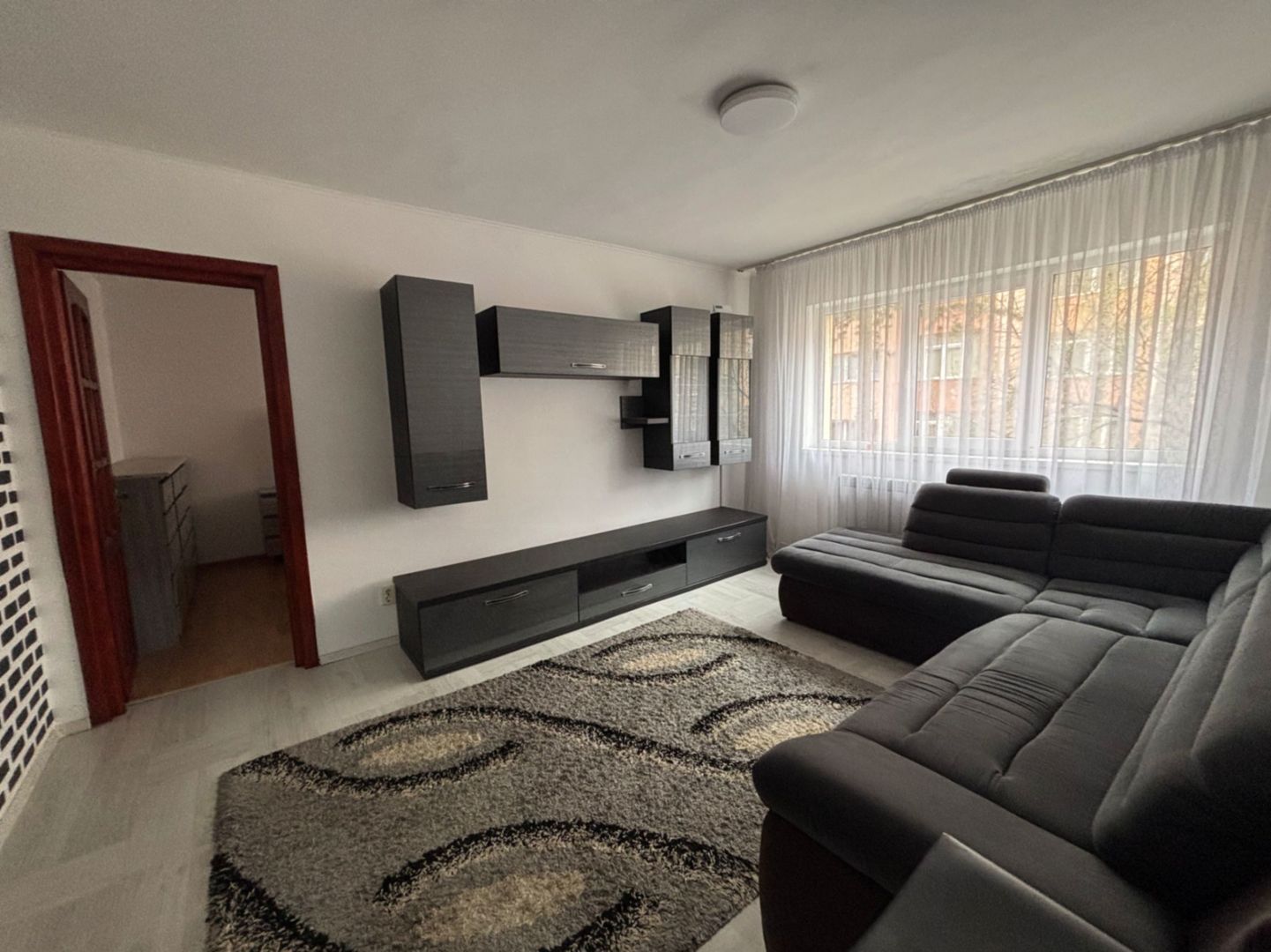 Apartament 3 Camere | Curcubeu | Etaj 2 | 98,000 € (neg) - Poză 1