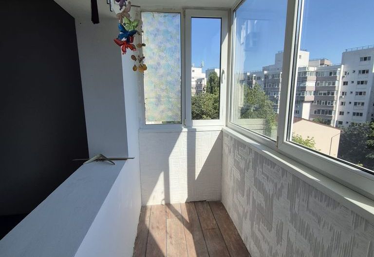Apartament 2 camere la vanzare - Poză 2