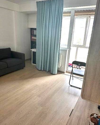 🏡 Închiriez Apartament cu 2 camere, centrală proprie, zonă liniștită - Poză 9