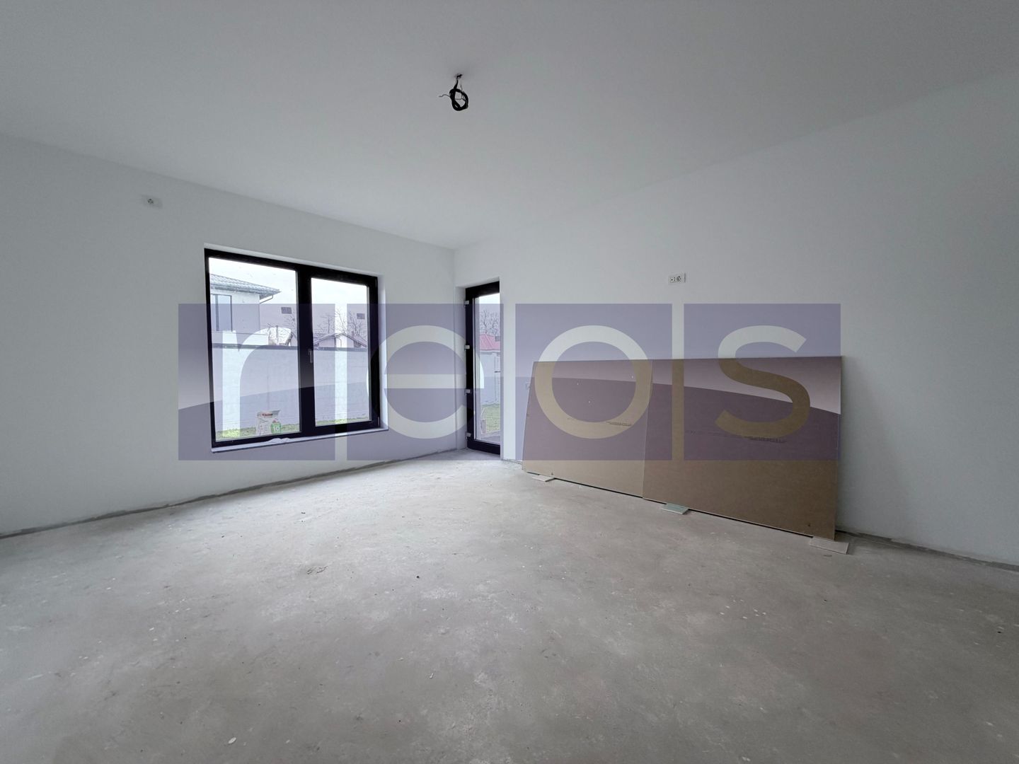 VANZARE CASA 4 CAMERE | 430 MP TEREN | CORBEANCA | - Poză 4