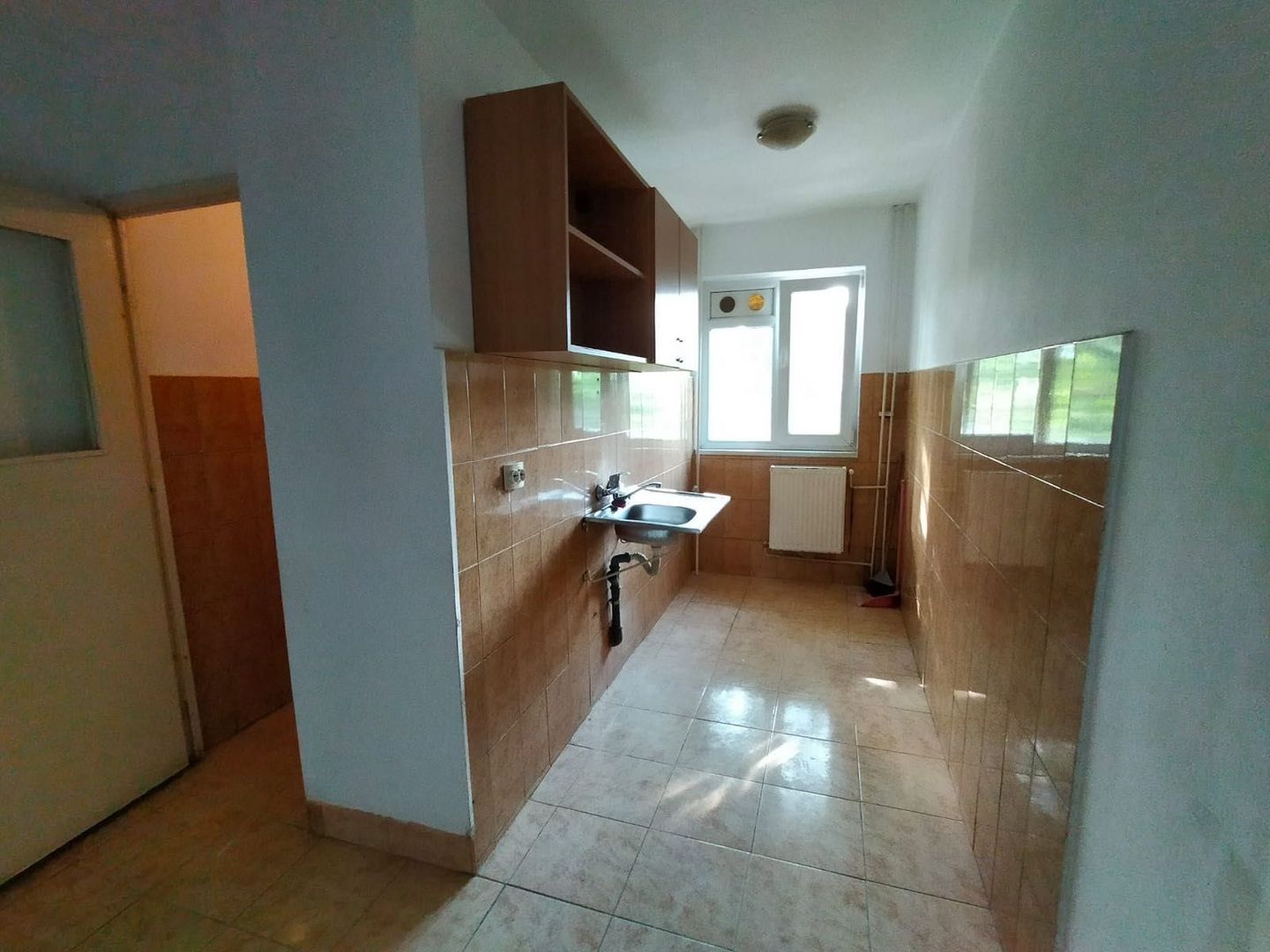 Sagului | 2 Camere | Etaj Intermediar | Bloc Izolat Termic. - Poză 1