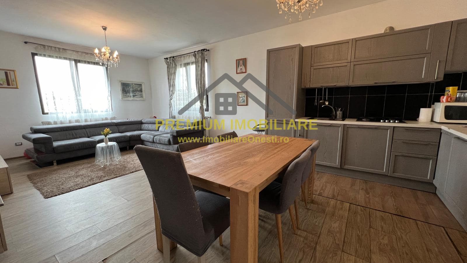 Casa de Vanzare la 10 km de Onesti - Poză 4