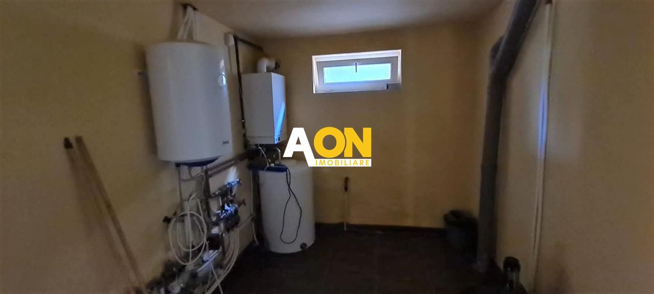 De vanzare casa 4 camere 1392 mp teren in Oarda de Sus - Poză 12