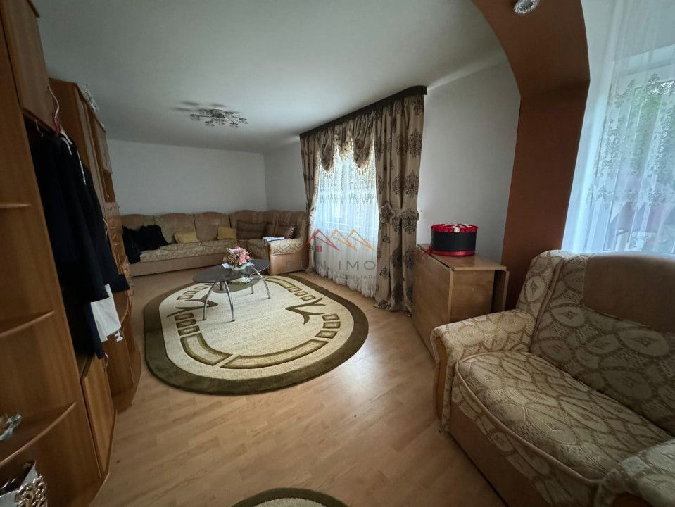 Casa 4 camere, anexe, recent renovata, foisor, teren 781mp, Izvoru, DB - Poză 5