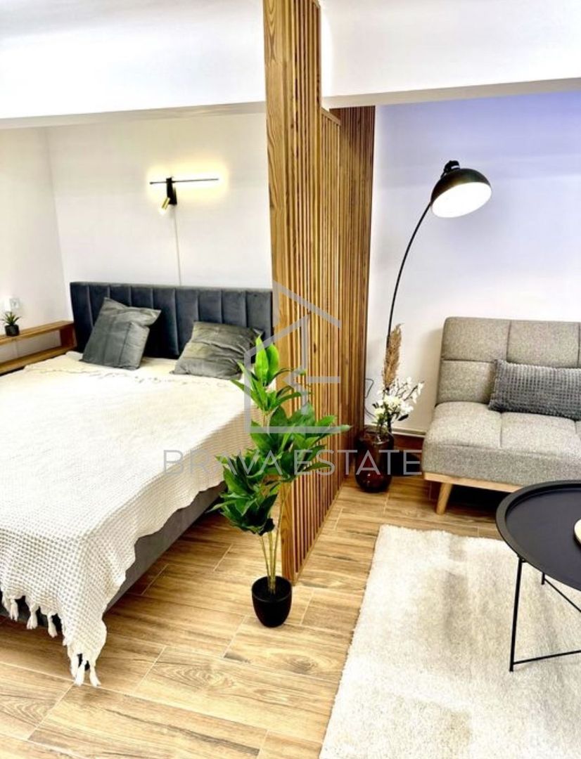 Apartament o cameră, 30 mp,  ultracentral, curte interioară 30 - Poză 1