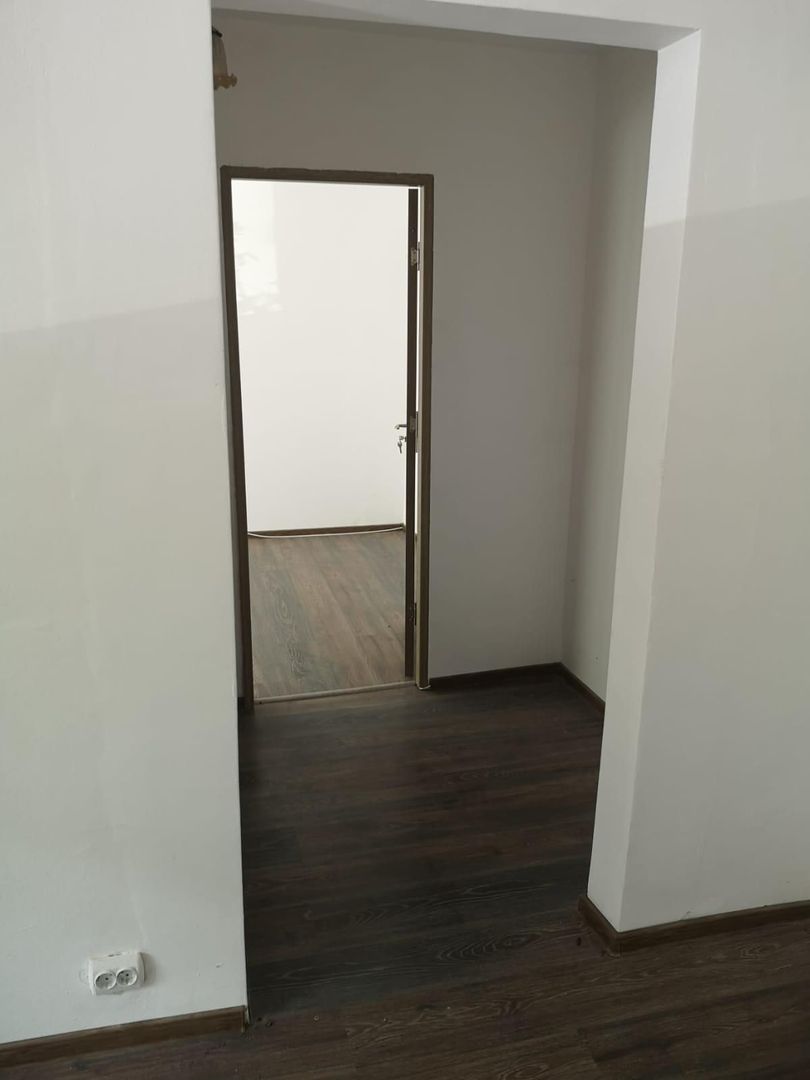 Apartament cu doua camere-zona Girocului - Poză 10