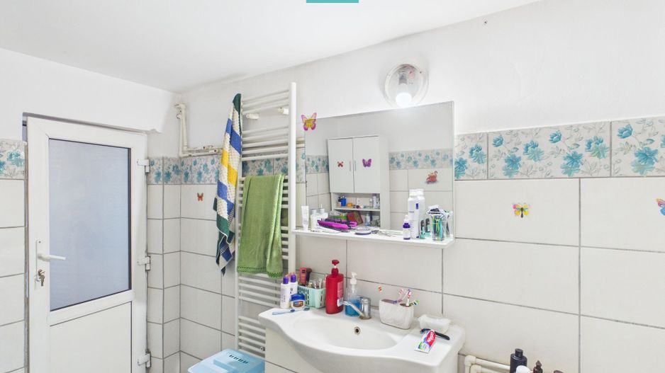 Casă retrasă Pișchia – 4 camere, teren 920 mp - Poză 38