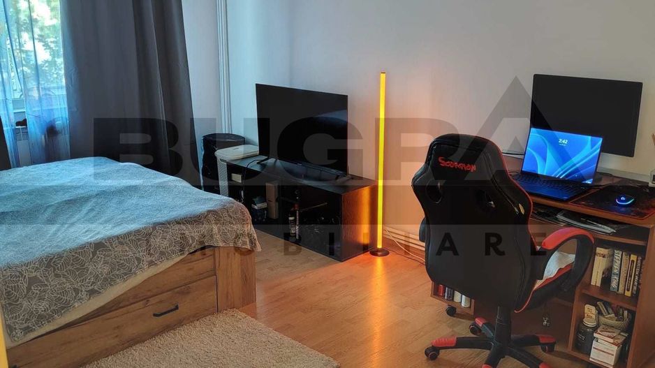 Apartament de 3 camere, 76mp, decomandat, zona Nicolae Titulescu - Poză 2