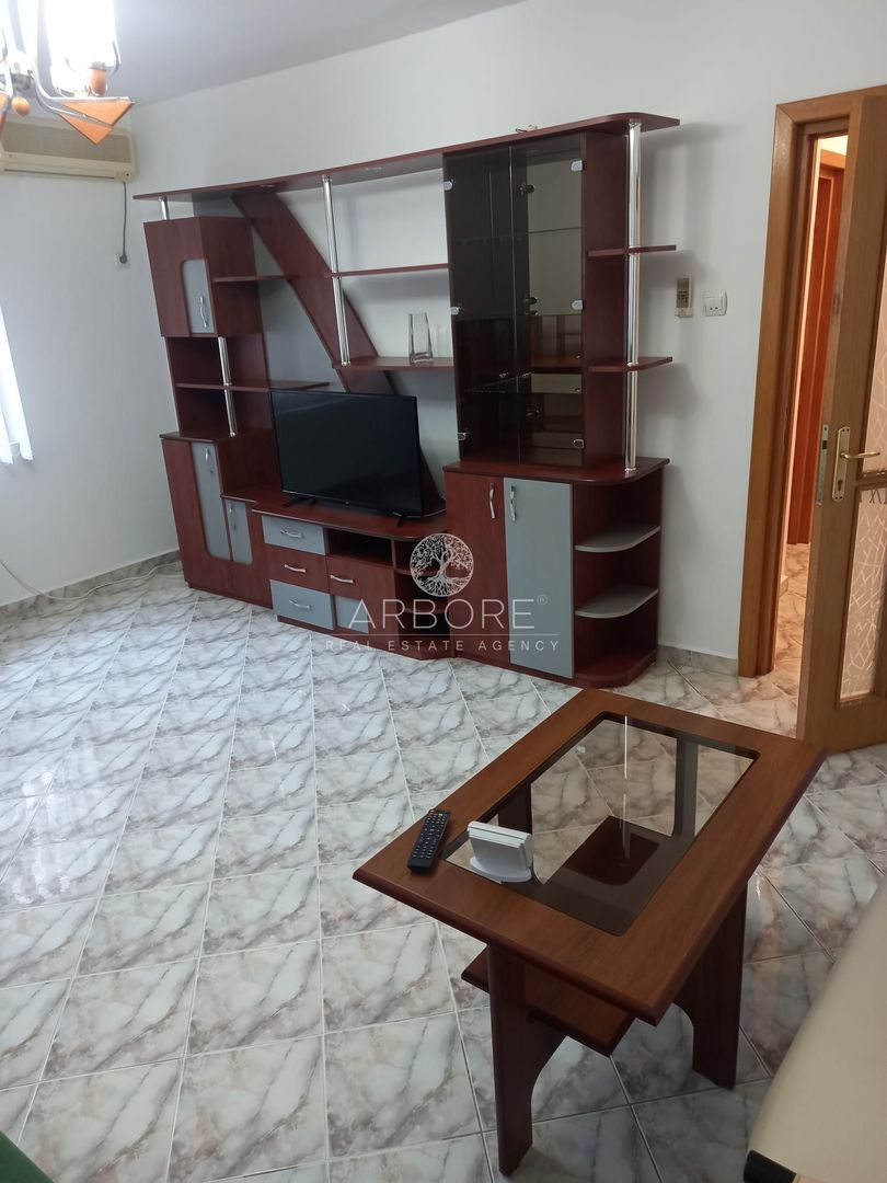 Inchiriere apartament 3 camere Unirii - Poză 9