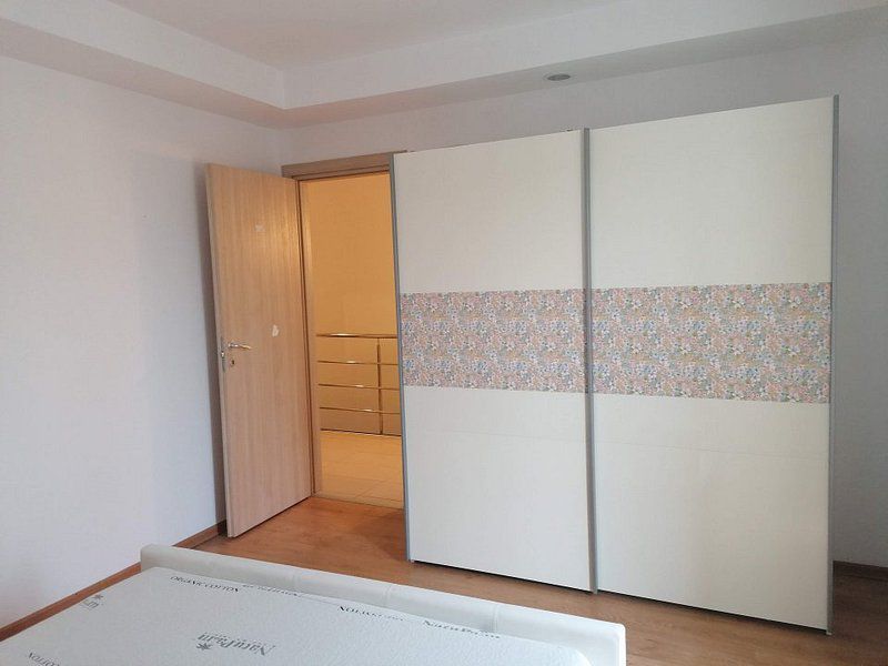 Vila tip N 4 camere in Cosmopolis, mobilata si utilata - Poză 15