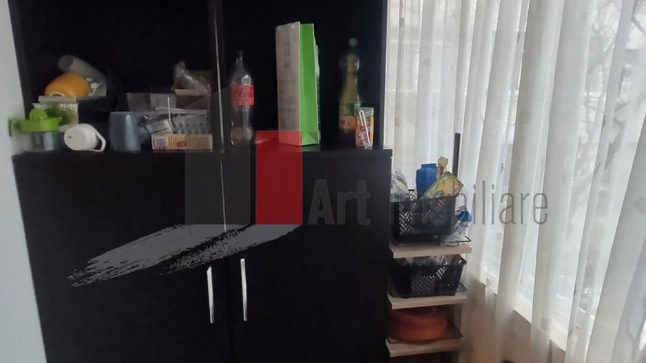 Vânzare apartament 3 camere decomandat Apărătorii Patriei - Spiru Haret - Poză 11