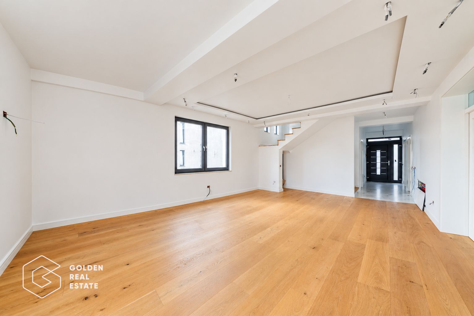 Casa moderna, P+M cu 4 dormitoare, Bujac - Poză 6