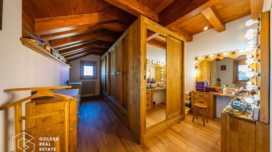 Casa de lux,  in zona Micălaca - Poză 18