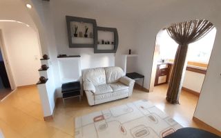 Apartament 3 camere 2 dormitoare 60 mp utili in zona Calea Dumbravi - Poză 2