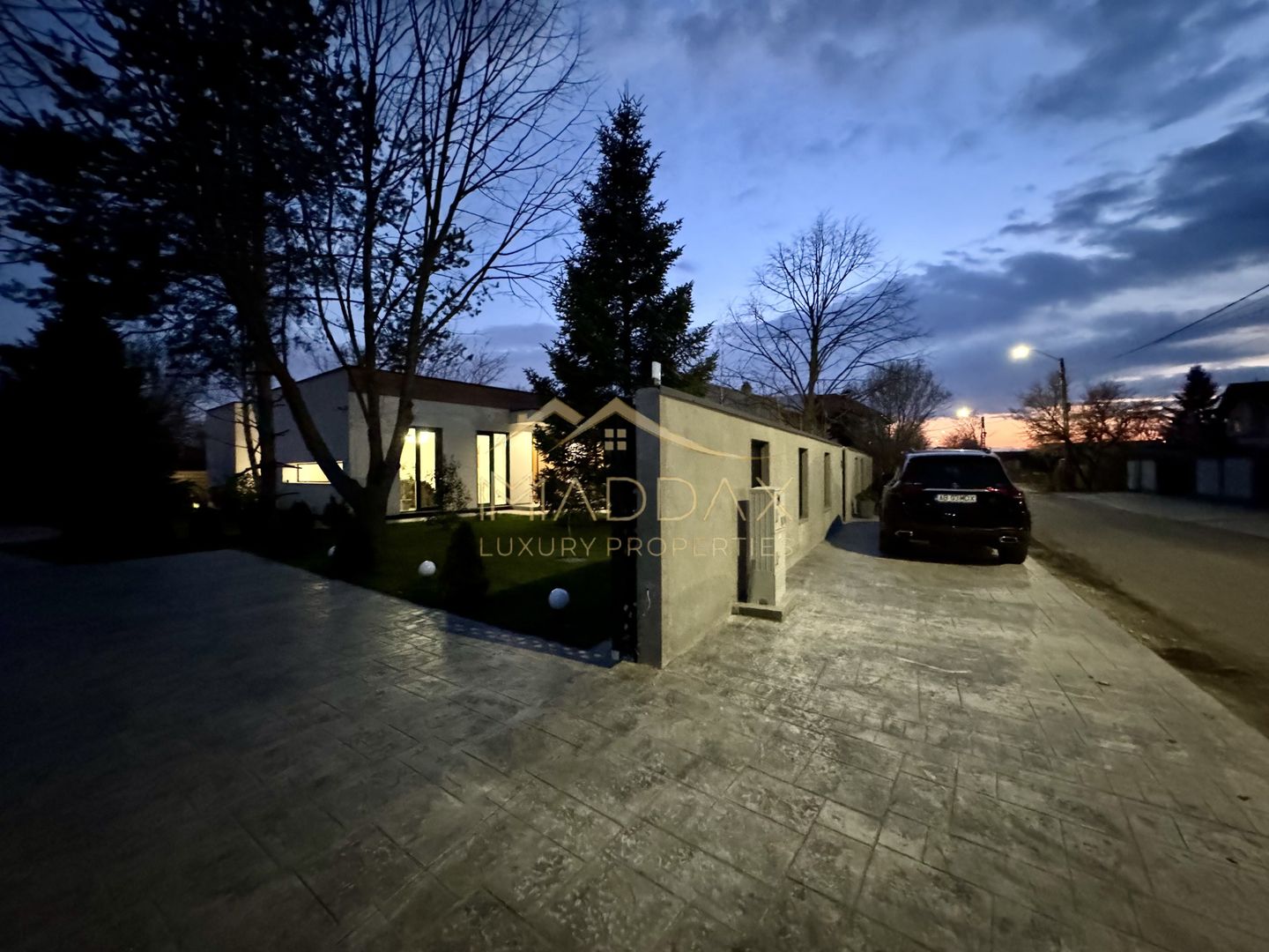 Vila cu 5 camere // * 565 mp gradina* // Tunari - Poză 47
