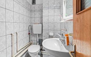 Vila S+P+2E+ M, garaj si spatiu comercial, Km4-5 - Poză 14