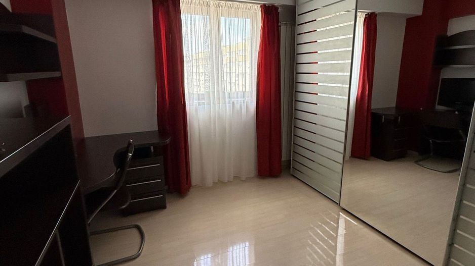 AP. 3 CAMERE- NERVA TRAIAN, BUCATARIE INCHISA, 70 MP, MOBILAT MODERN - Poză 2