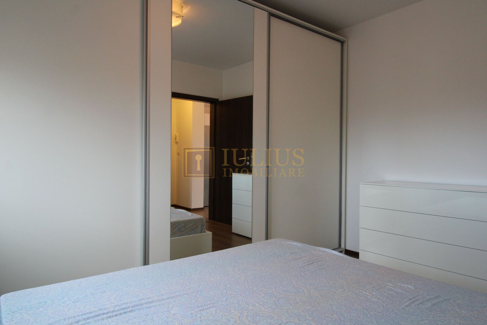 Centrala proprie,clima, loc de parcare. Complex Studentesc -Stadion. - Poză 10