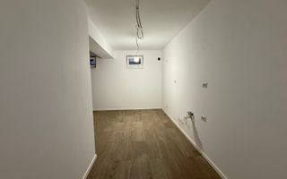 3 camere - ideale pentru activitati sau investitie - Poză 8