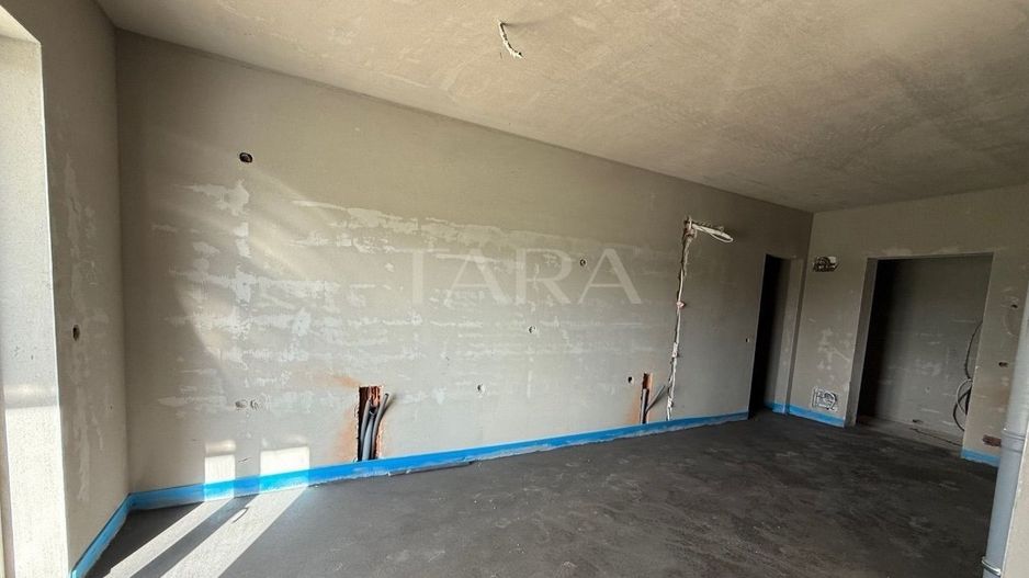 ânzare apartament cu 2 camere, într-un cartier rezidențial liniștit - Poză 3