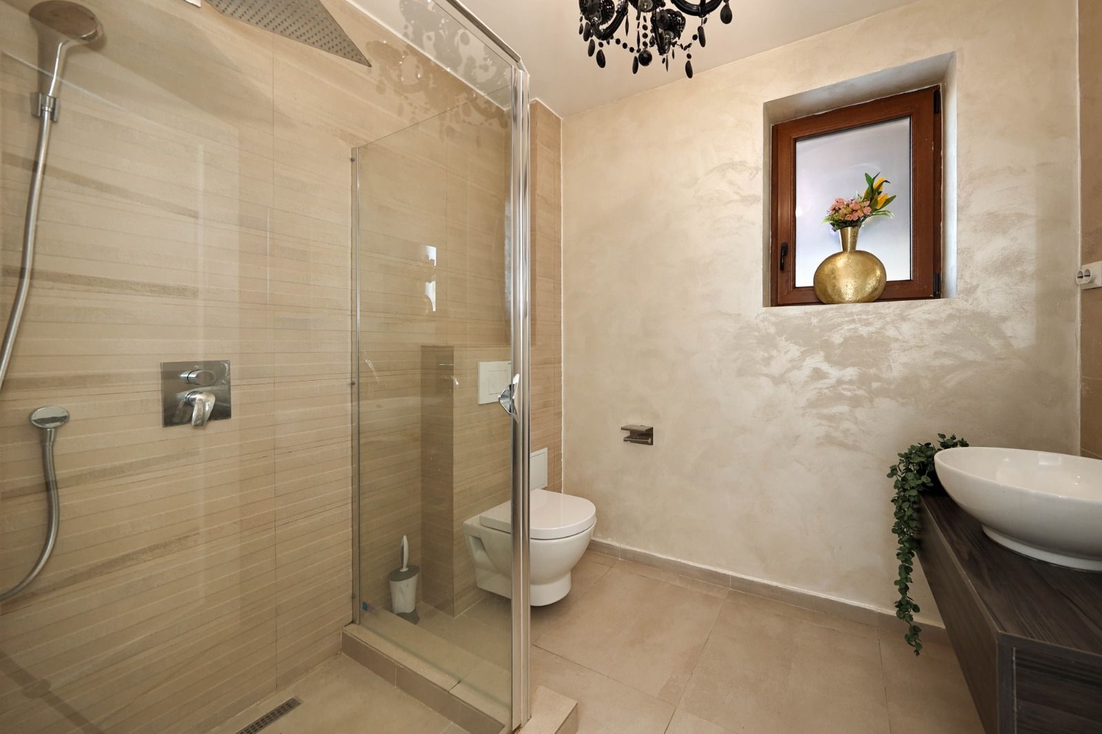 Casă Individuală Modernă de Vânzare | Sânpetru, Brașov - Poză 15