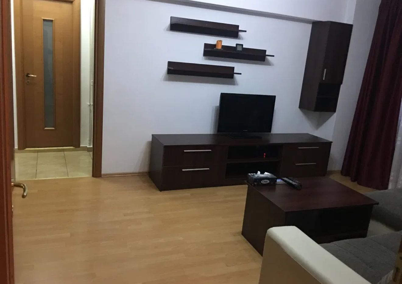 AP. 2 CAMERE TEIUL DOAMNEI, BUCATARIE INCHISA, MOBILAT/UTILAT MODERN - Poză 2
