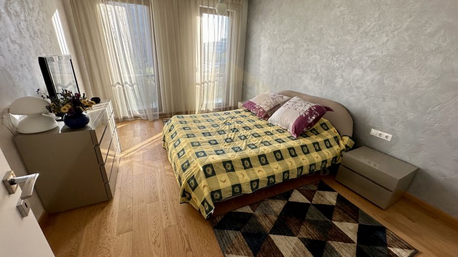 Vanzare apartament 3 camere, garaj, 90 mp, Riviera Residence - Poză 8