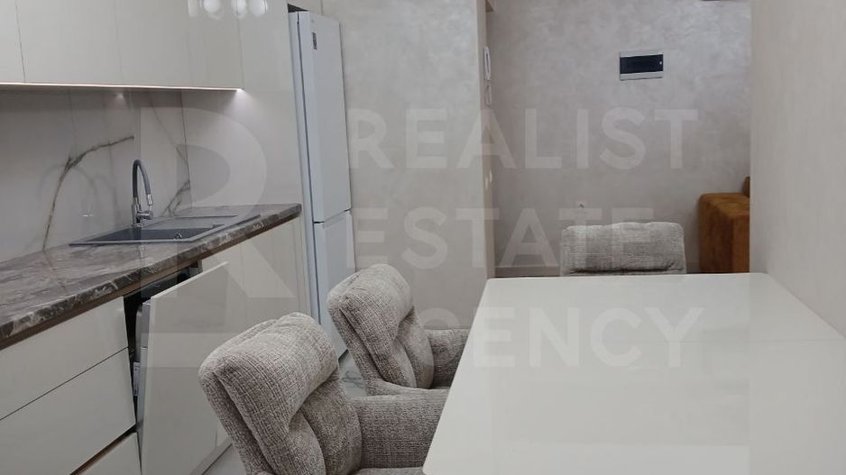 Vânzare apartament 2 camere,strada Alba Iulia, Buiucani. - Poză 1