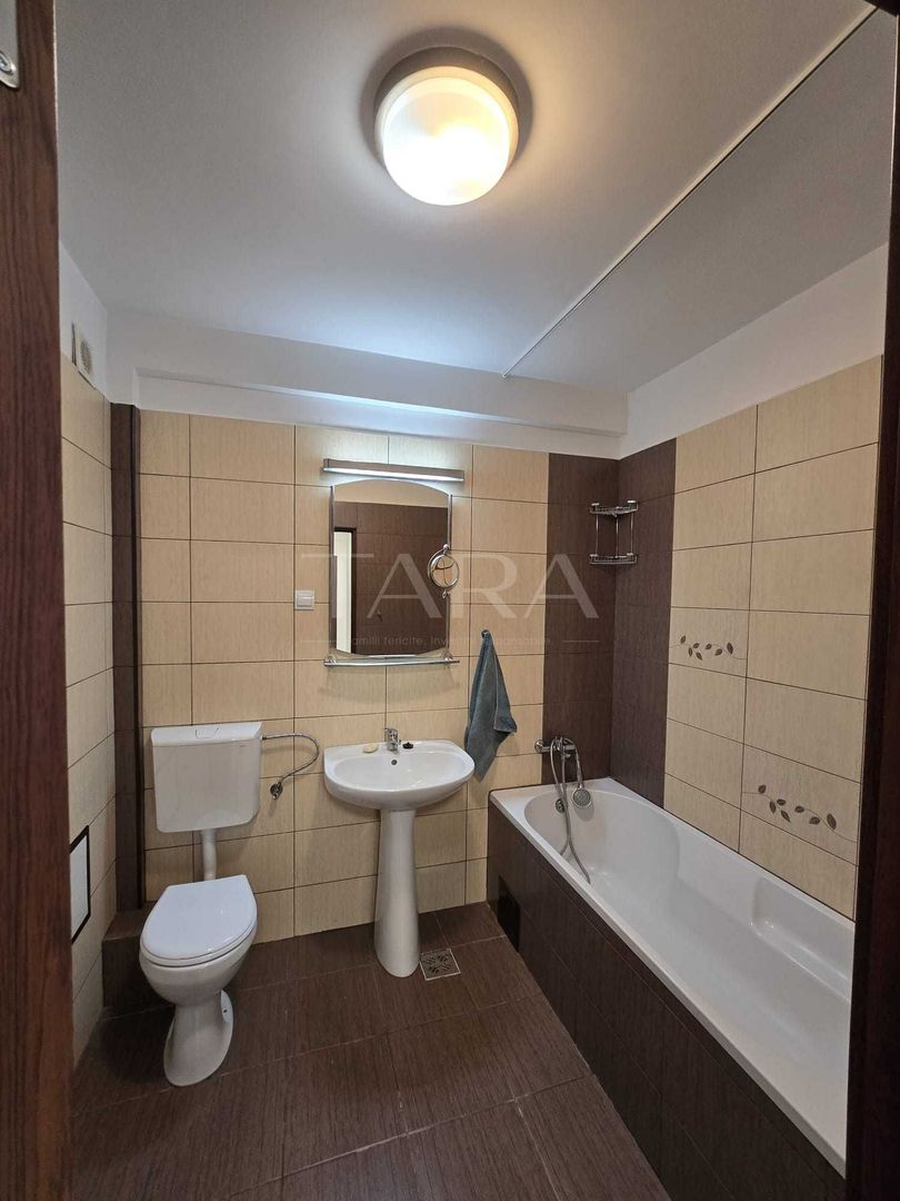 Apartament cu 3 camere, 76 mp, 2 balcoane, zona Baciu. - Poză 7