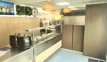 Restaurant La Cheie | Fast-Food | Echipamente Profesionale | Terasă