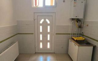 BRASADAS vinde ap 2 cam la curte comună zona CENTRALA. - Poză 9