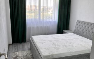 Apartament de închiriat - 3 camere mobilat și utilat. - Poză 8