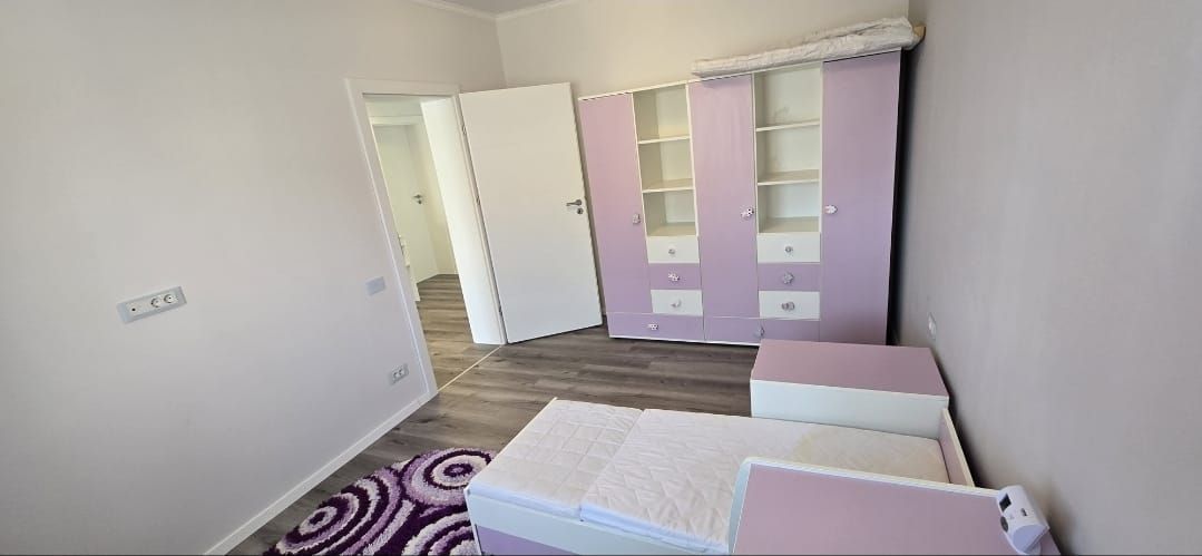 Duplex superb despartit prin garaj - Poză 10
