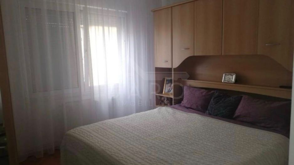 De închiriat apartament cu 2 camere - Sângeorgiu de Mureș - Poză 3