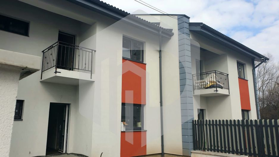 Dezvoltator . Casa in Selimbar/ Zona El Gringo/120 mpu+ gradina 216mp - Poză 2