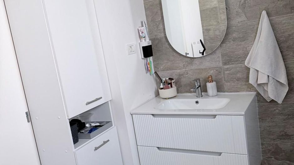Duplex Premium Bucovăț: Complet Mobilat, Utilat + Curte Amenajată - Poză 20