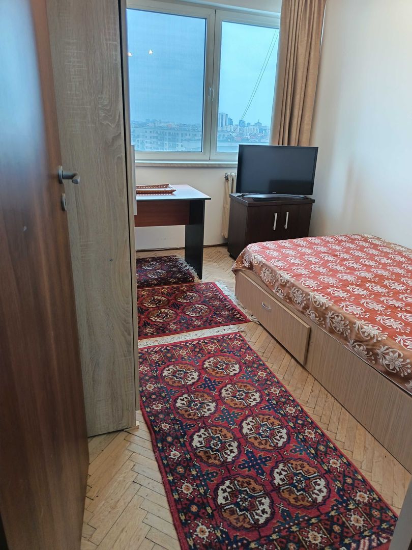 Apartament 4 camere, decomandat, 75 mp, Calea Grivitei, iesire metrou - Poză 3