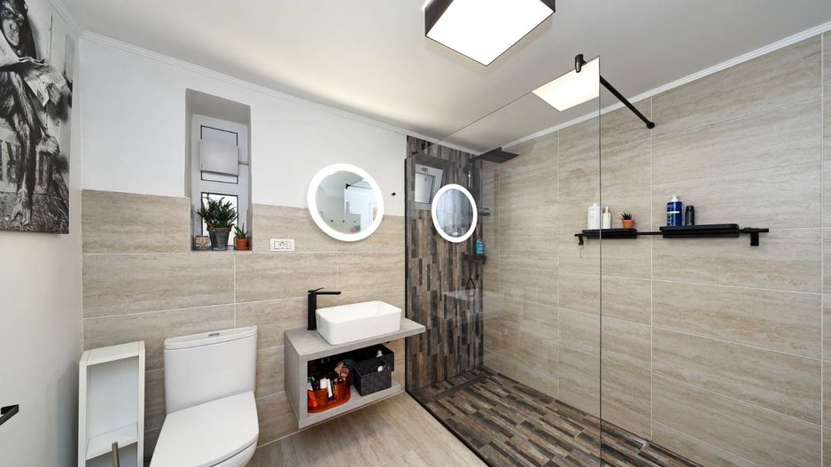 Apartament cu 3 camere la casa | Curte 130 mp | Zona Grivitei strada Vulcan - Poză 13